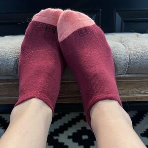 Low-Cut Maroon & Light Pink No-Show Socks